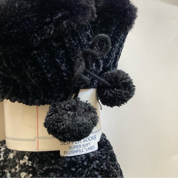 Jane and Bleecker Super Soft Plushfill Lined Slipper Socks NWT - Picture 6 of 9